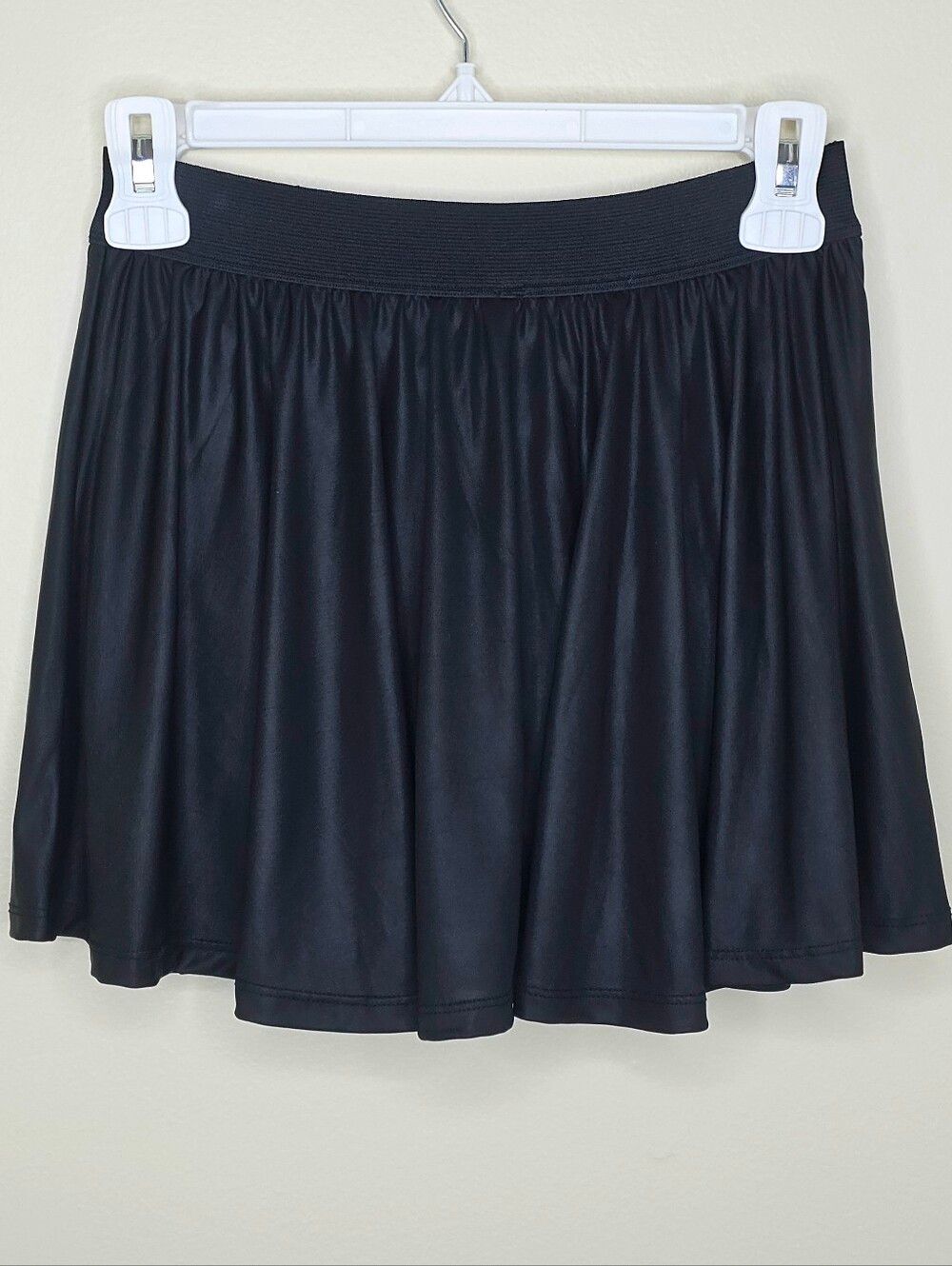 KNITWORKS Girls Black Skater Skirt Skort Dance Cheer Size 10/12 Gymnastics
